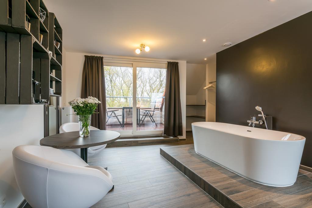 B&B Villa Verde De Haan Exteriör bild